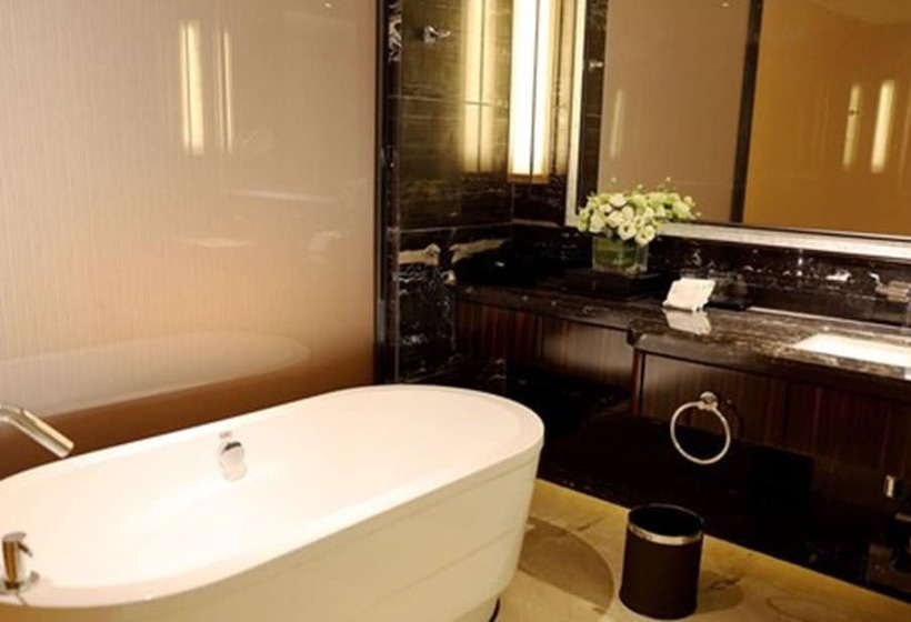 اتاق لوکس, Hilton Zhongshan Downtown