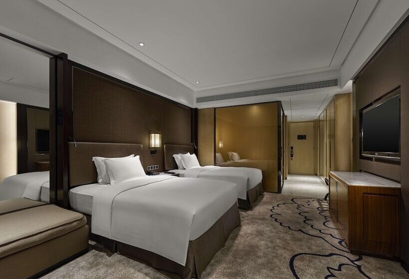 اتاق لوکس, Hilton Zhongshan Downtown