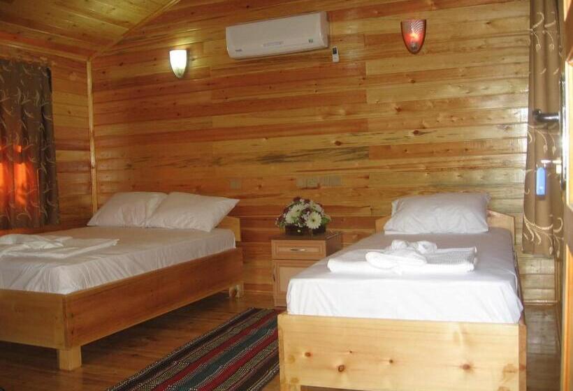 بانگلوی استاندارد, Ugur Pansiyon Bungalows