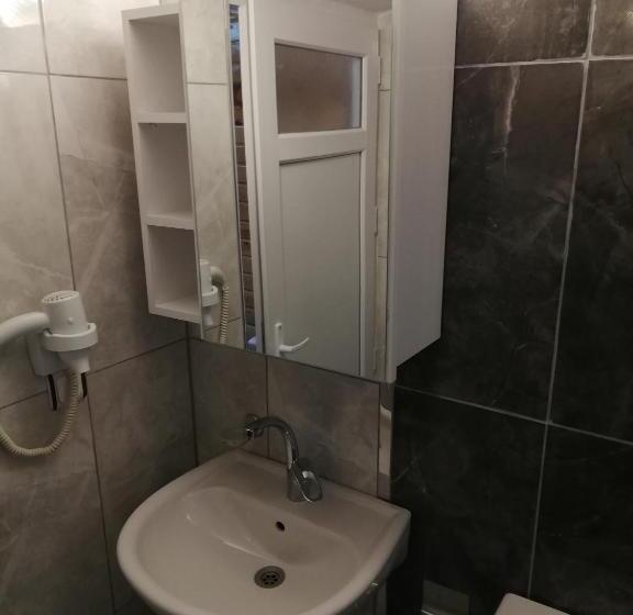اتاق استاندارد با بالکن, Ugur Pansiyon Bungalows