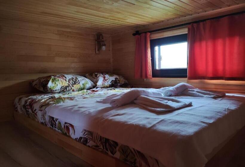 خانه 2 خوابه, Ugur Pansiyon Bungalows