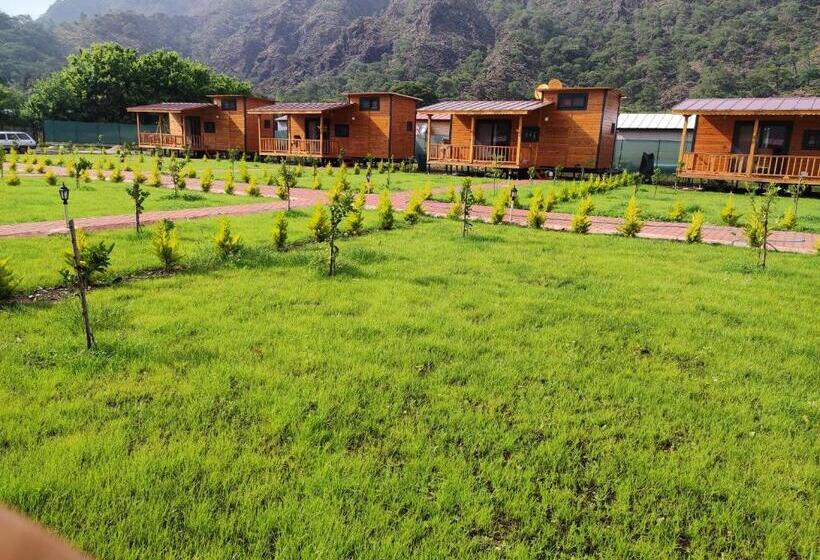 خانه 2 خوابه, Ugur Pansiyon Bungalows