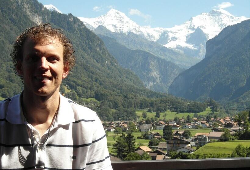 اتاق استاندارد چهارنفره با سرویس بهداشتی مشترک, Budget Waldhotel Unspunnen