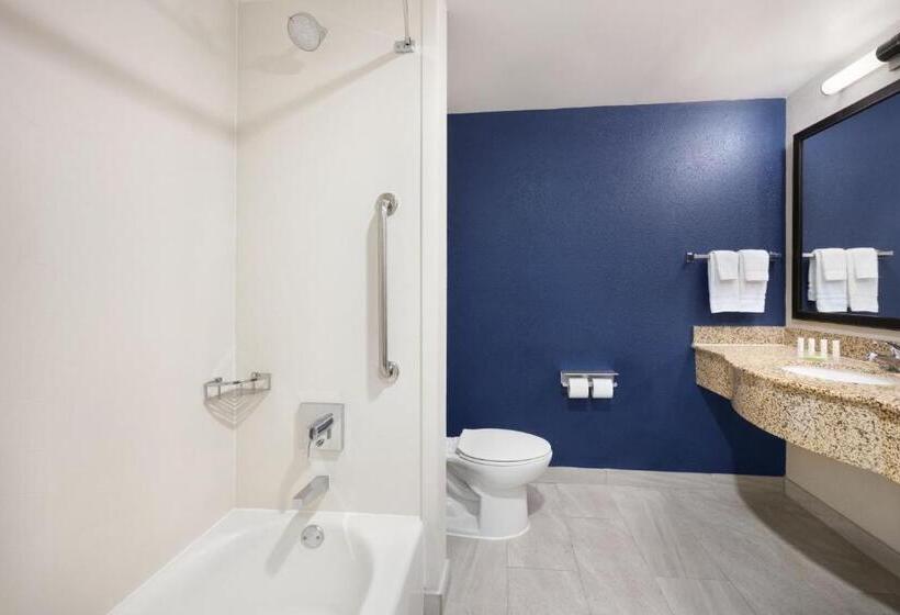 Номер Стандарт, Fairfield Inn & Suites By Marriott Hinesville Fort Stewart