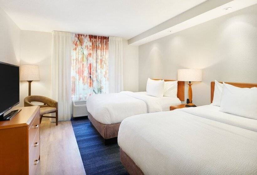 Люкс, Fairfield Inn & Suites By Marriott Hinesville Fort Stewart