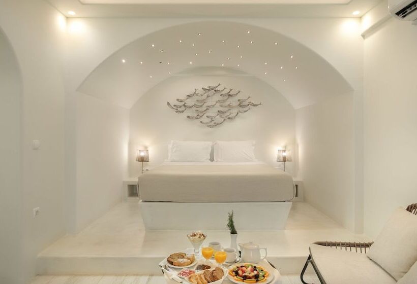 주니어 스위트 측면 바다 전망, Finikas