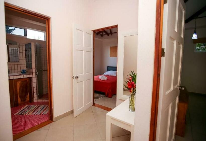 ویلای 2 خوابه با چشم‌انداز دریا, Casitas Sollevante Boutique