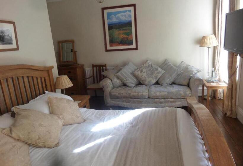اتاق لوکس با تخت بزرگ, Broomfield House