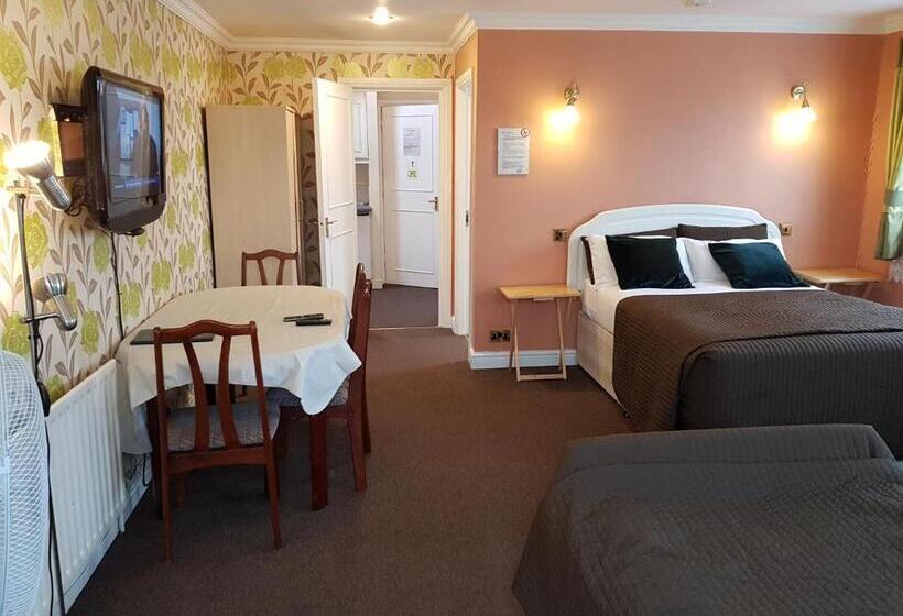 Семейный Номер, Fairhaven Guest Accommodation