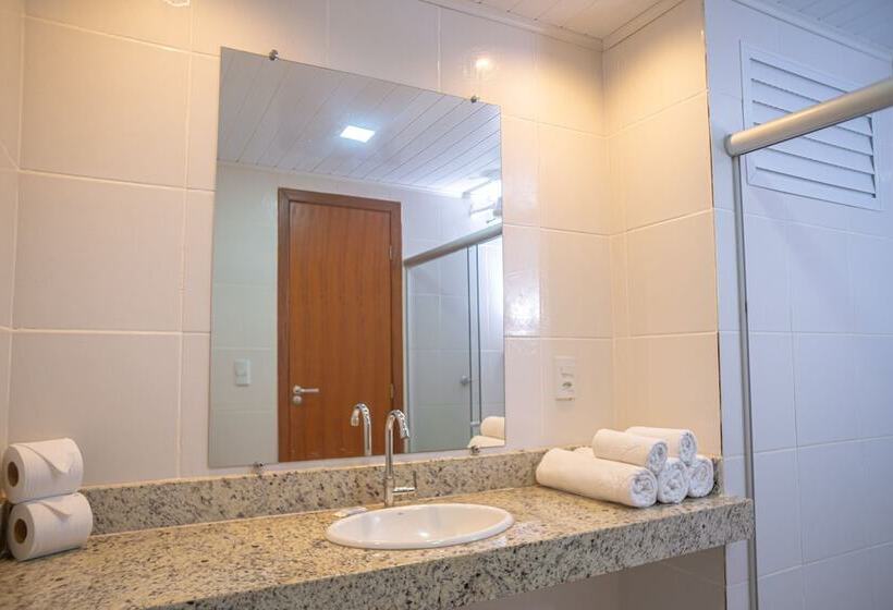 Quarto Triplo Estandar, Portobello Park