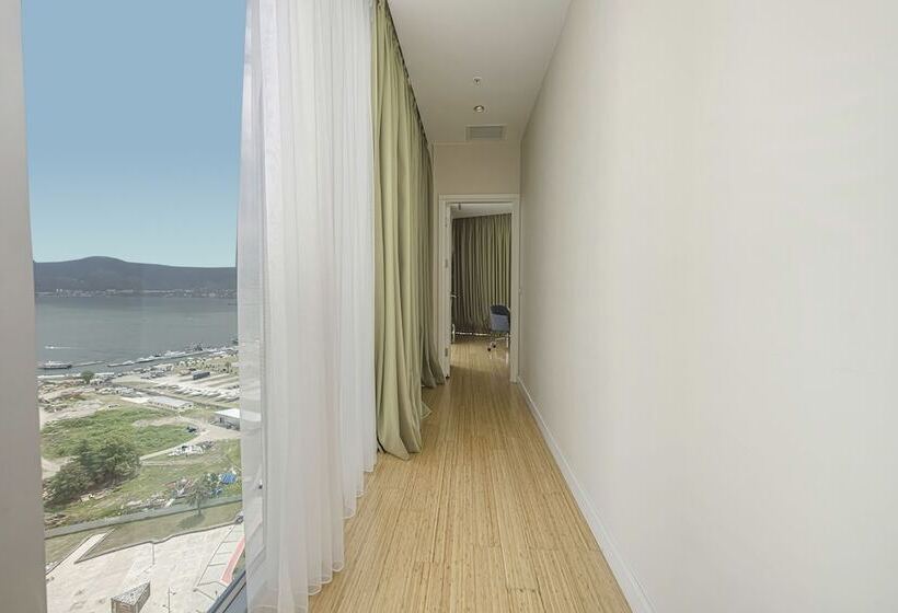 سوییت, Radisson Blu Hotel Batumi