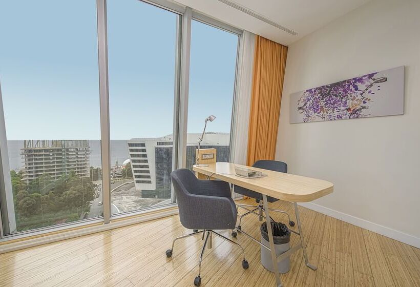 سوییت, Radisson Blu Hotel Batumi