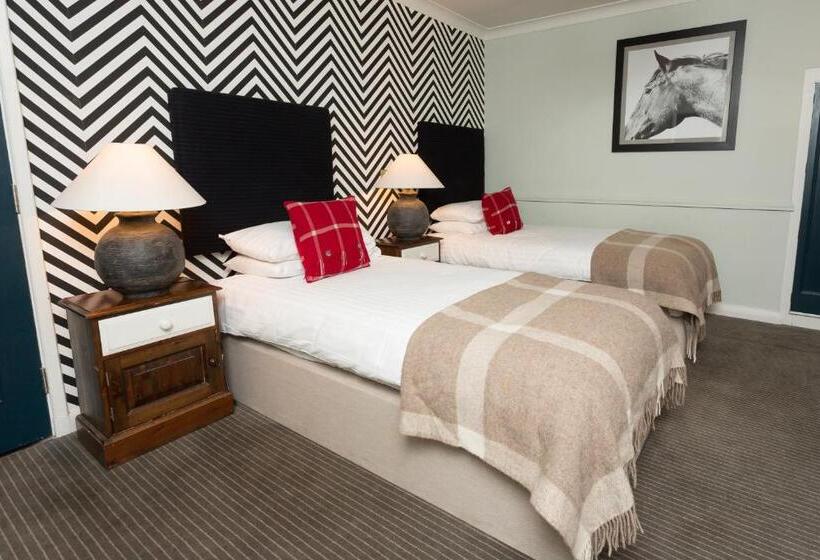 اتاق استاندارد, White Hart, Newmarket By Marston's Inns