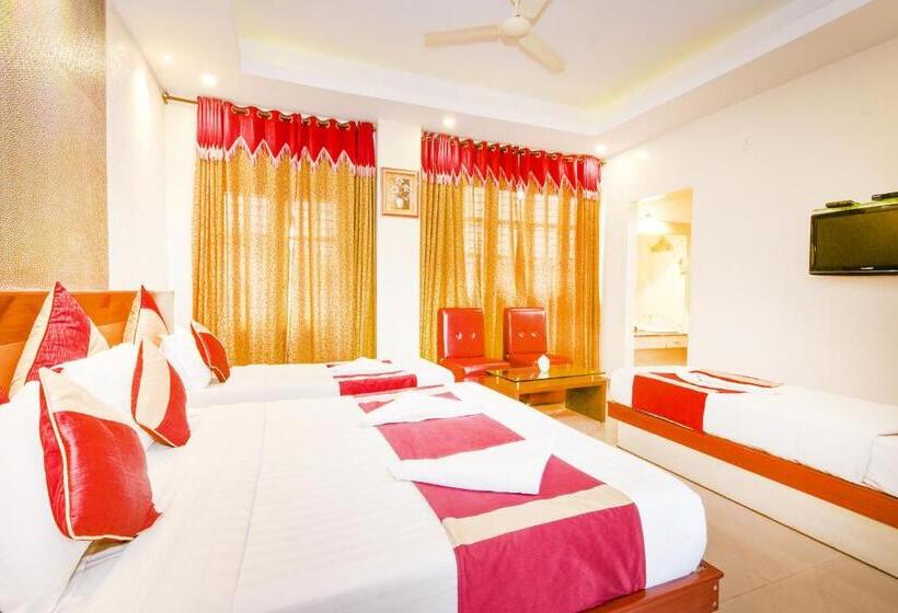 Classic Kamer, Aishwarya Residency