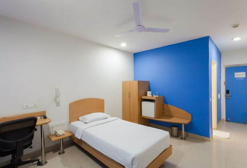 Номер Стандарт, Ginger  Vadodara