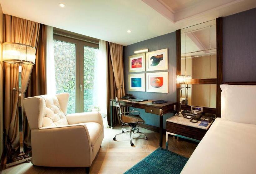 اتاق استاندارد, Radisson Blu Hotel Istanbul Pera