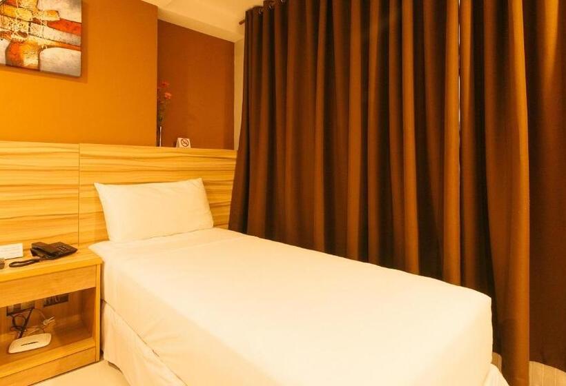 디럭스 패밀리 룸, Guijo Suites Makati