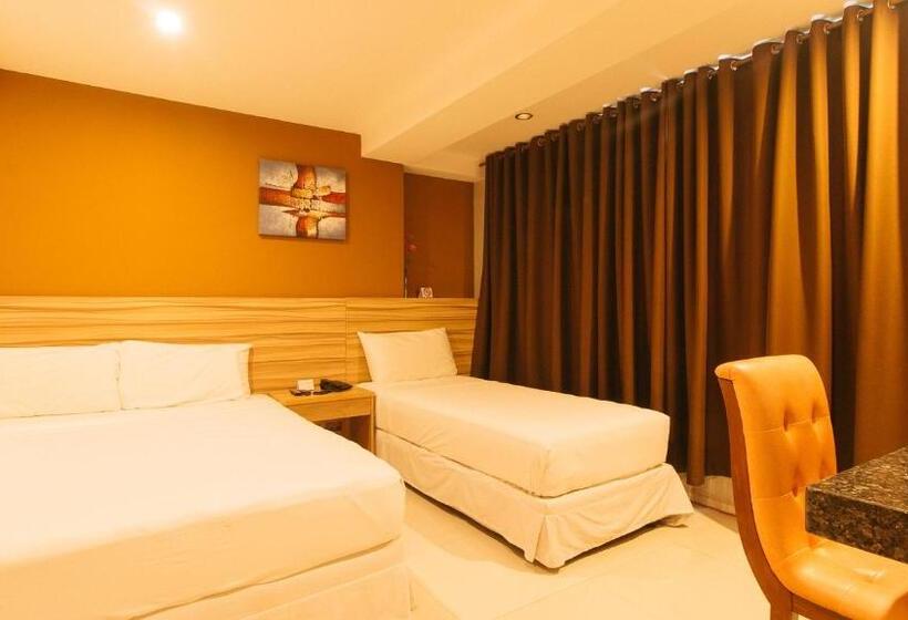 디럭스 패밀리 룸, Guijo Suites Makati
