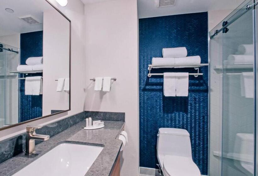 Номер Стандарт 2 Двуспальные Кровати, Fairfield Inn By Marriott New York Laguardia Airport/astoria