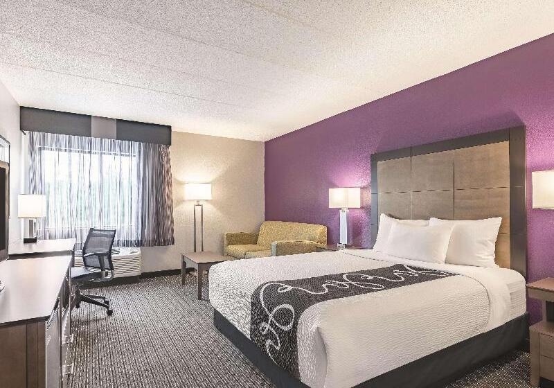 Номер Стандарт, Hampton Inn & Suites Leesburg
