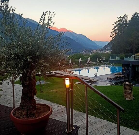 اتاق لوکس, Parc Hotel Billia