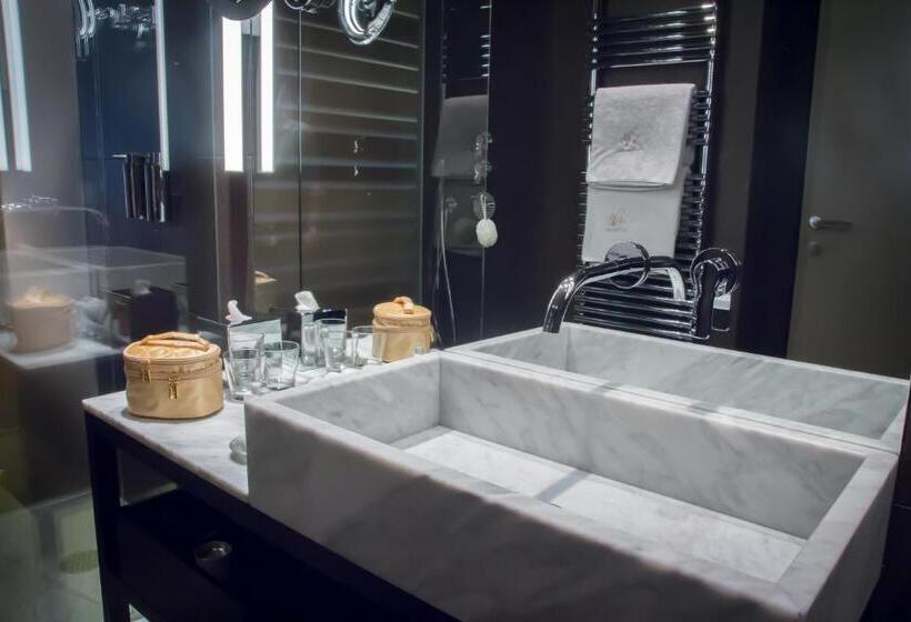 컴포트 룸, Parc Hotel Billia