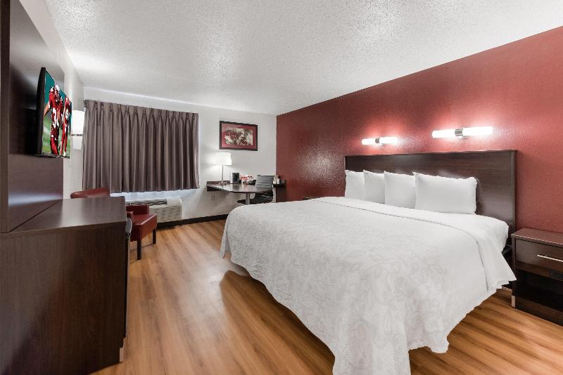 Номер Superior Кровать Кинг, Red Roof Inn Plus+ Columbus   Worthington