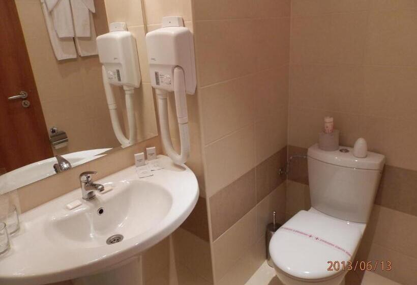 Quarto Triplo Estandar com Sacada, Riagor