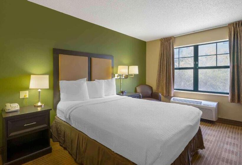 스탠다드 스튜디오, Extended Stay America Suites  Tampa  Airport  Spruce Street