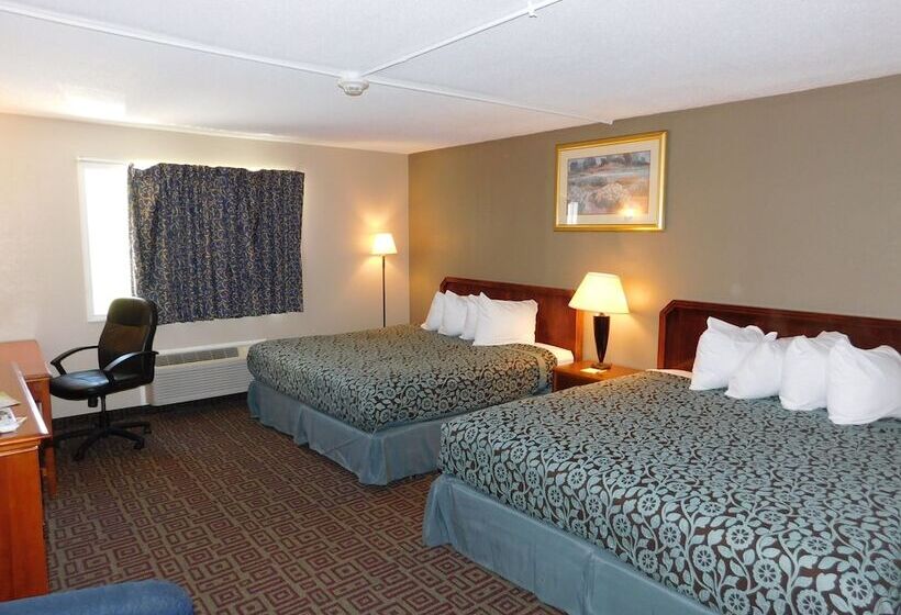 Номер Стандарт, Days Inn By Wyndham West Branch Iowa City Area