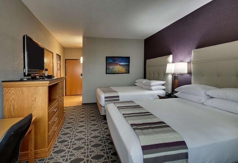 Номер Deluxe с Террасой, Drury Inn & Suites Albuquerque North