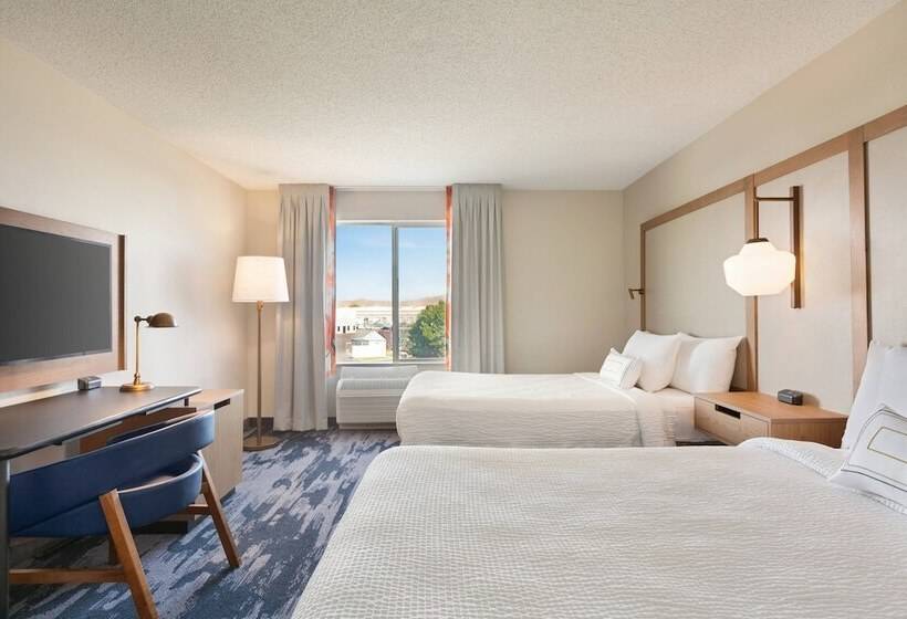带2个双人床的标准工作室, Fairfield Inn & Suites By Marriott Reno Sparks