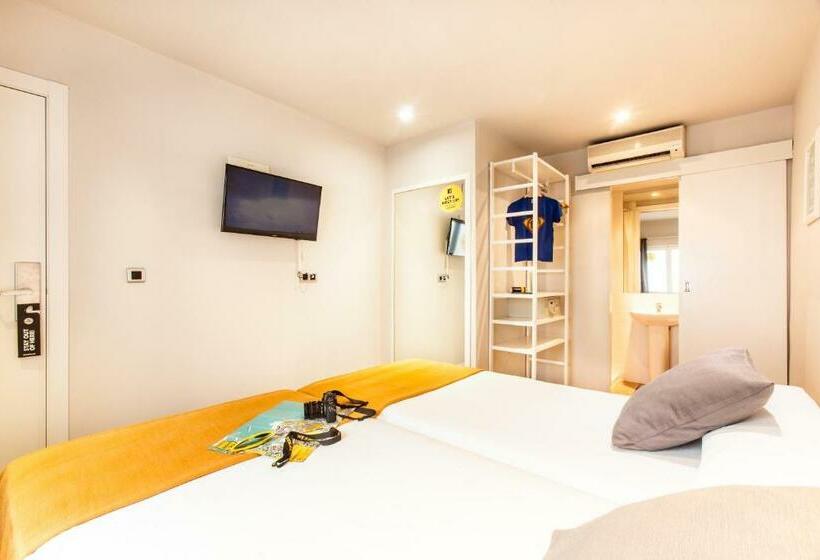 スタンダードルーム, Ten Hostel
