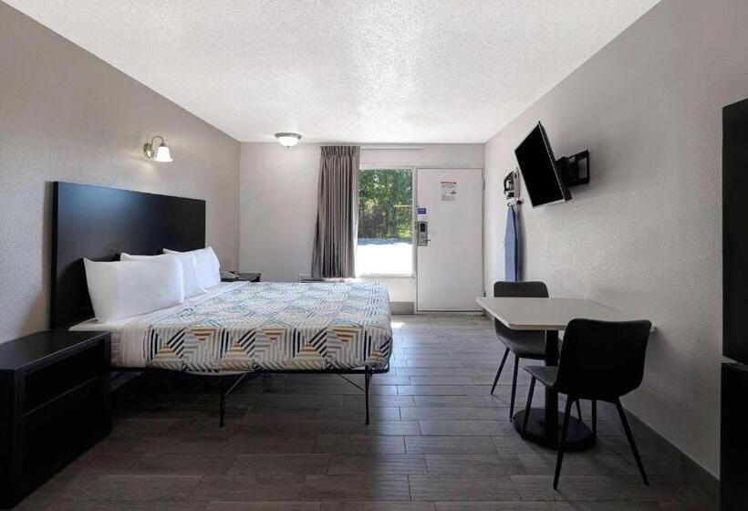 스탠다드 룸 킹사이즈 침대, Crestview Inn