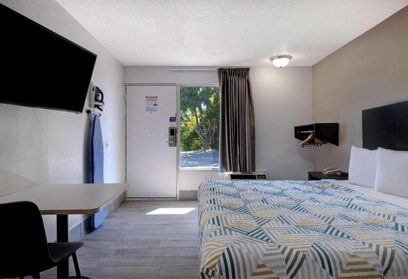장애인을 위한 킹사이즈 침대 스탠다드 룸, Crestview Inn