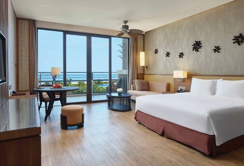 Номер Премиум, Crowne Plaza Hailing Island, An Ihg