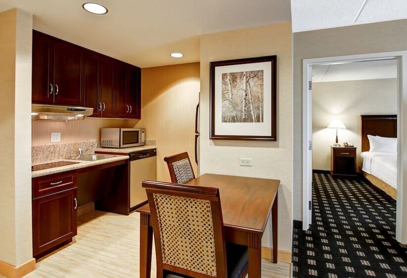 适合残疾人士使用的套间, Homewood Suites By Hilton Toronto Airport Corporate Centre