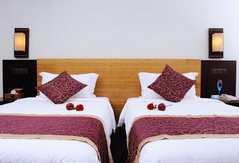 Номер Deluxe Вид на Море с Балконом, Shengyi Holiday Villa