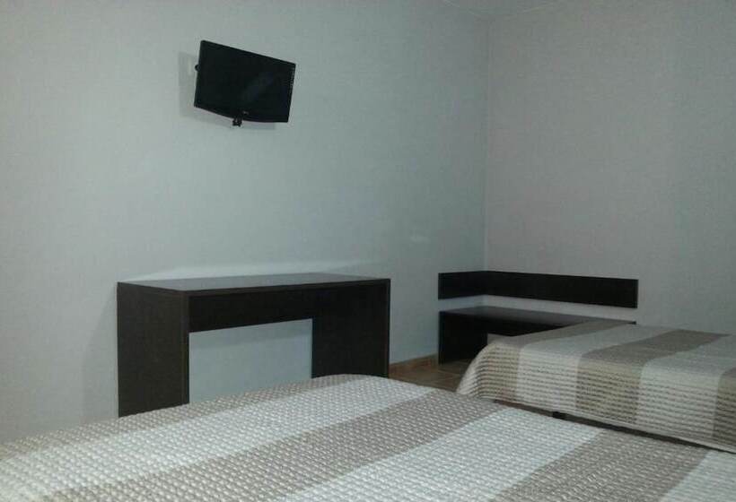 חדר סטנדרט לשלושה, Hostal Ayamonte Los Mellizos