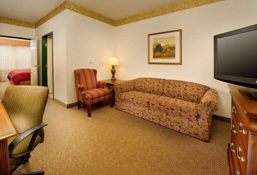 Люкс с гидромассажем, Country Inn & Suites By Radisson, Chambersburg, Pa