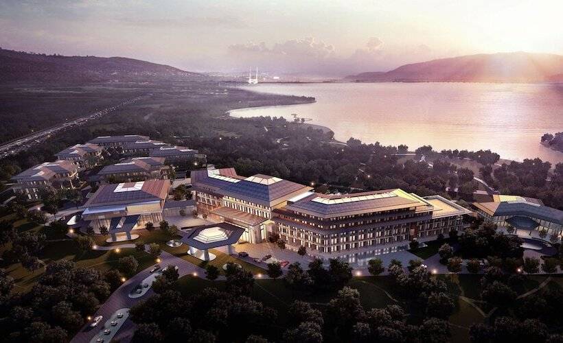 سوییت, Crowne Plaza Xuzhou Dalong Lake, An Ihg