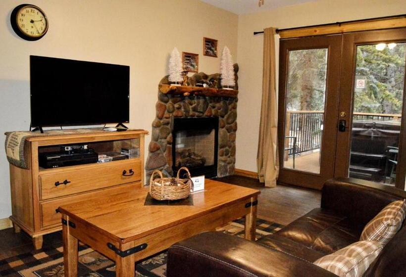 Хижина Deluxe, The Inn On Fall River & Fall River Cabins