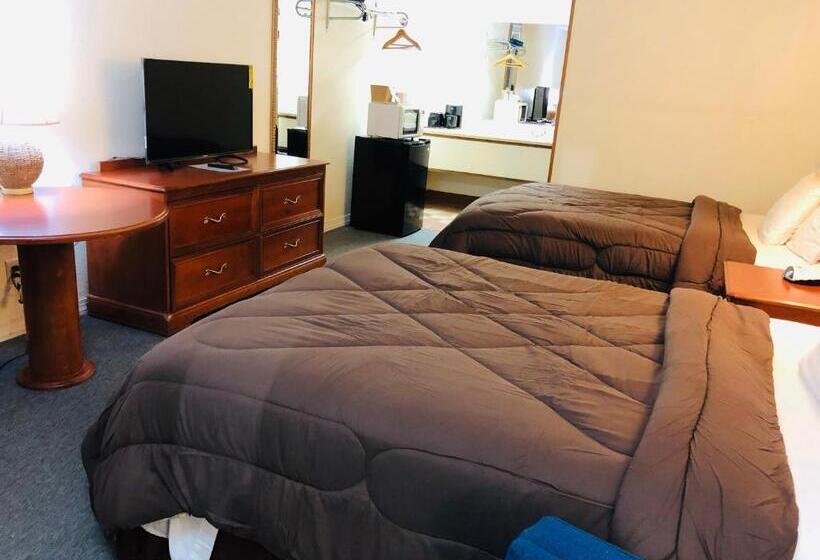 Номер Стандарт, Ozark Inn & Suites