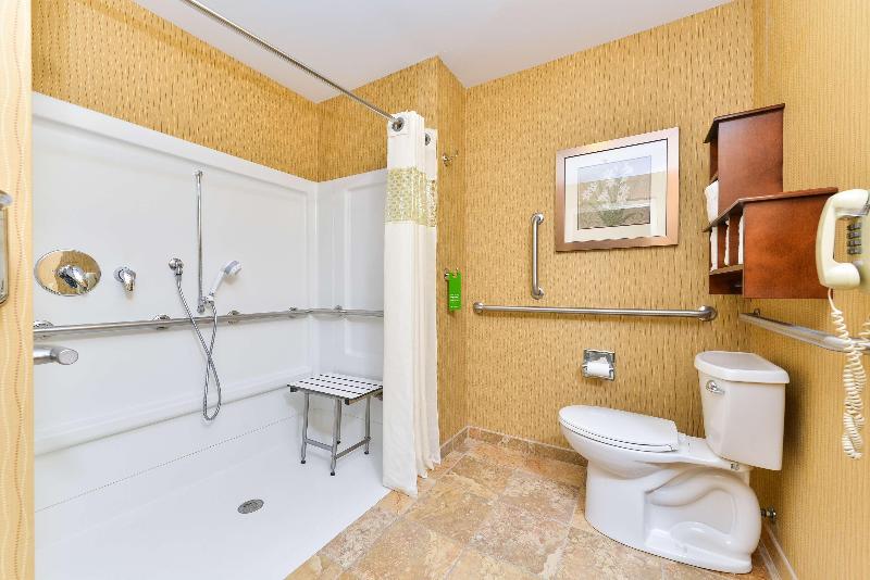 스탠다드 룸 킹사이즈 침대, Hampton Inn Yorkville