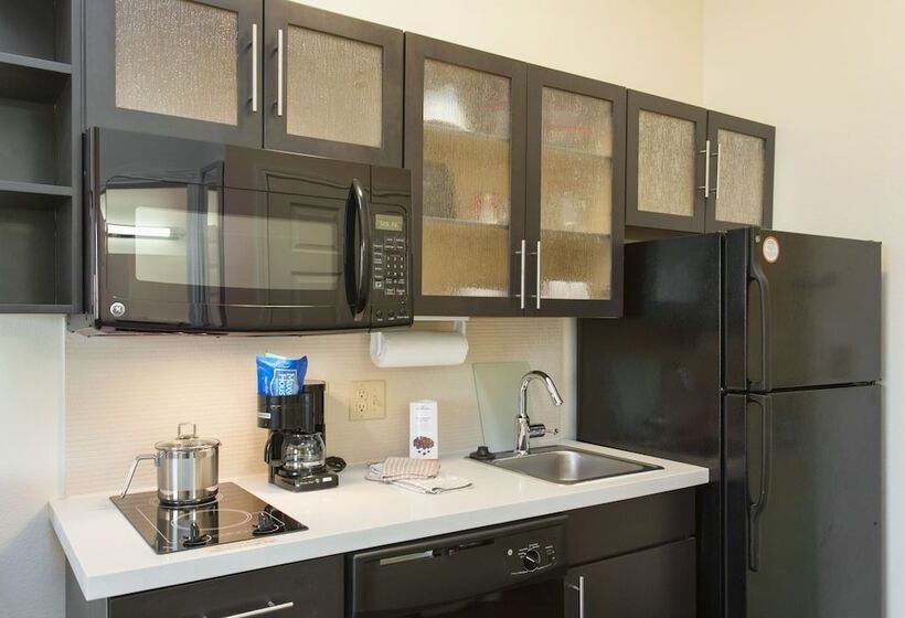 Люкс, Candlewood Suites San Marcos, An Ihg