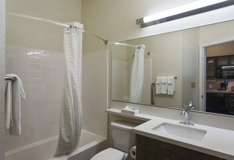 Студия Стандарт, Candlewood Suites San Marcos, An Ihg