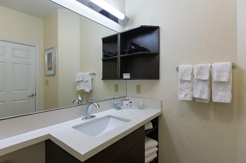 Люкс Кровать Кинг, Candlewood Suites San Marcos, An Ihg