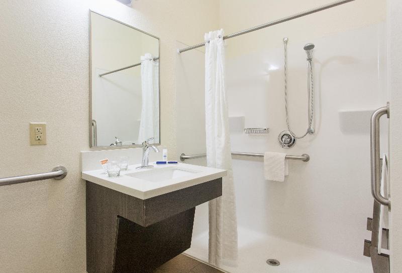 Студия Стандарт, Candlewood Suites San Marcos, An Ihg