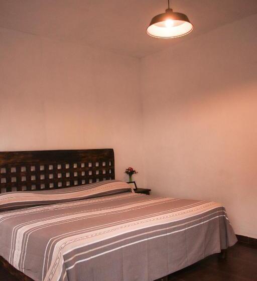 اتاق استاندارد, Hospedaje Casa Teotleco
