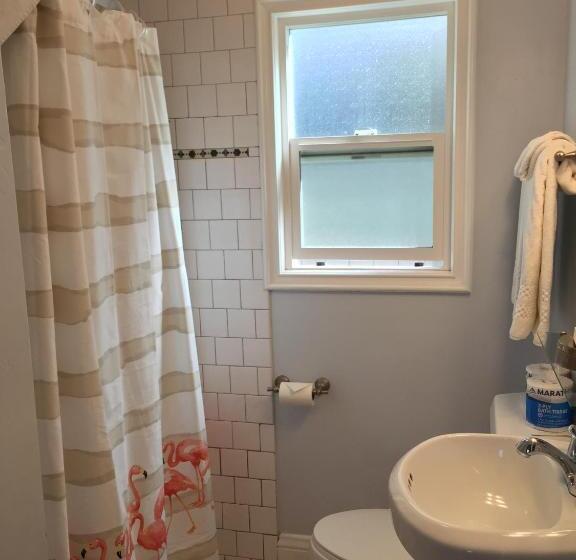 디럭스 룸, Beach Bungalow Inn And Suites